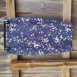 🏵️ Elizabeth and James Long Rogen Pencil Skirt NWT